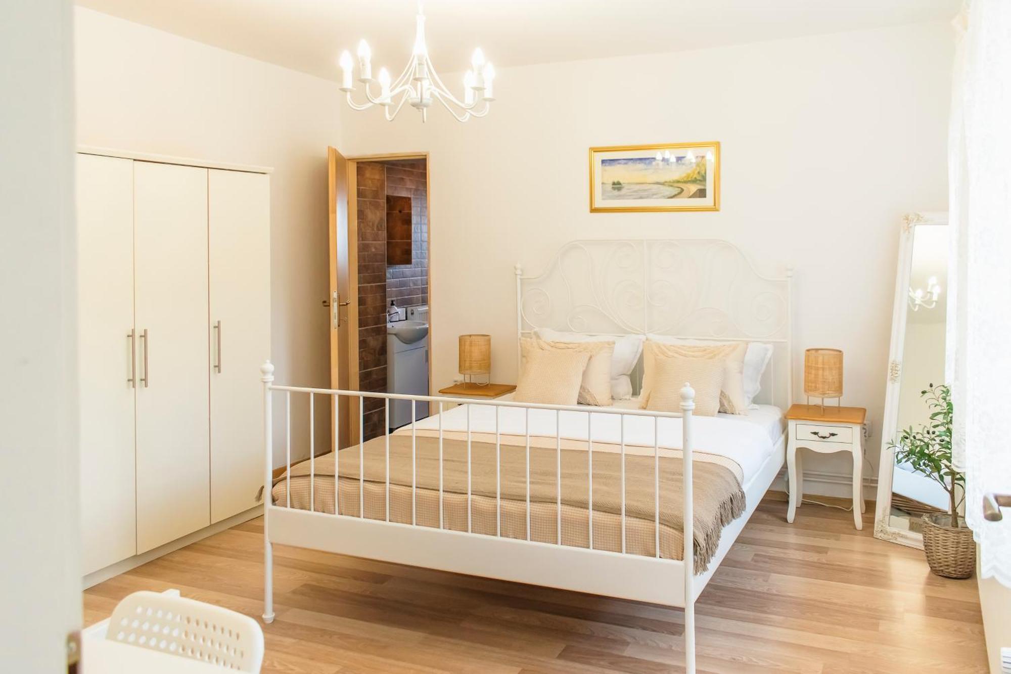 Goodlife Holiday House - Family & Friends Pozega Exteriér fotografie