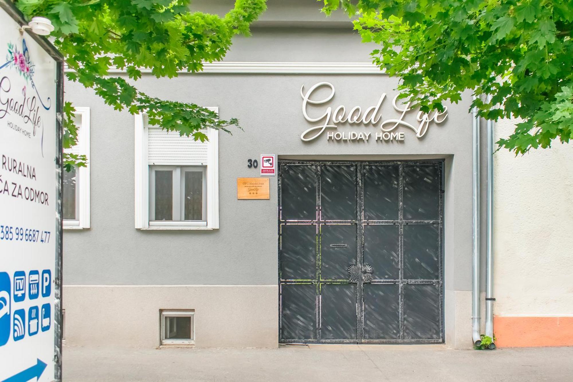 Goodlife Holiday House - Family & Friends Pozega Exteriér fotografie